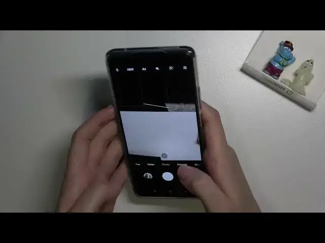 Video thumbnail for How to Turn On / Turn Off the Camera Leveler on XIAOMI 11T - Straighten Grid