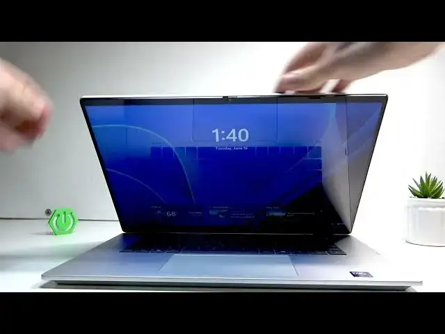 Video thumbnail for HP OmniBook 7 Flip Hinge Test
