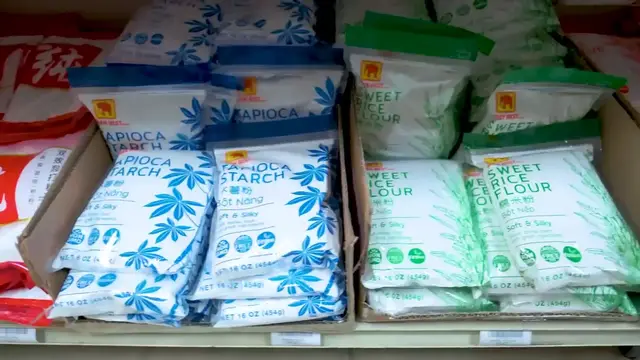 'Video thumbnail for Chinese Chef Takes You Grocery Shopping (Asian Market Tour) (720p 30fps)'