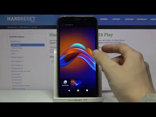 'Video thumbnail for How to Change Wallpaper in MOTOROLA E6 Play – Set a New Wallpaper'