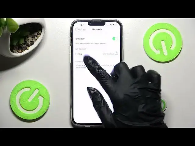 'Video thumbnail for How to Connect Bluetooth Device to iPhone 14 Plus'