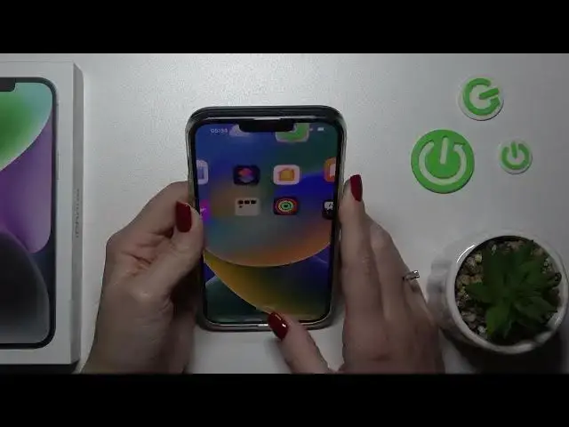 'Video thumbnail for iPhone 14 Plus Face ID Test'