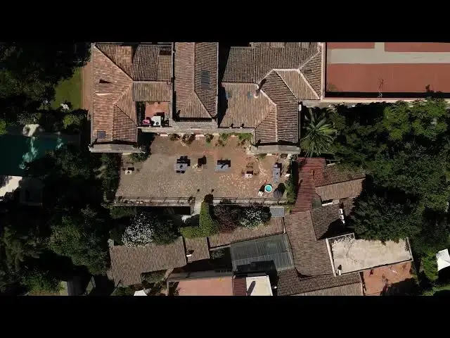 'Video thumbnail for Spotlight with DJI Drones - With a Static Target'