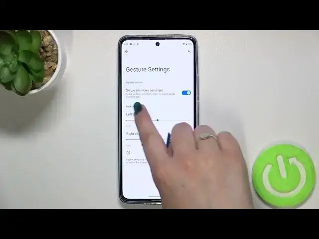 Video thumbnail for How to Set Gestures Navigation on MOTOROLA Edge 30 - Open Gestures Settings