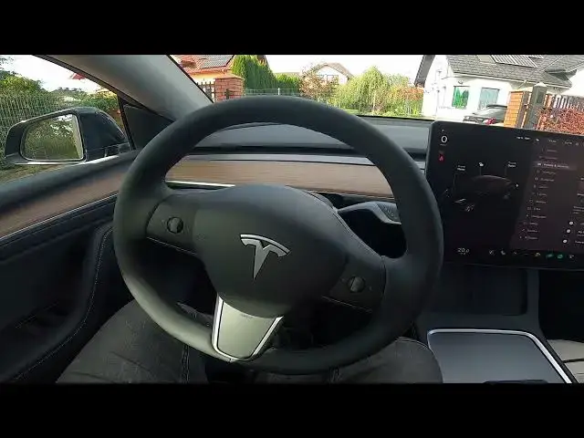 'Video thumbnail for How to Change Acceleration Mode in Tesla Model Y ( 2020 - now ) | Adjust Acceleration'