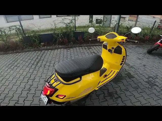 Video thumbnail for How to Find Sticker With Recommended Tire Pressure in Vespa GTS ( 2005 - now )
