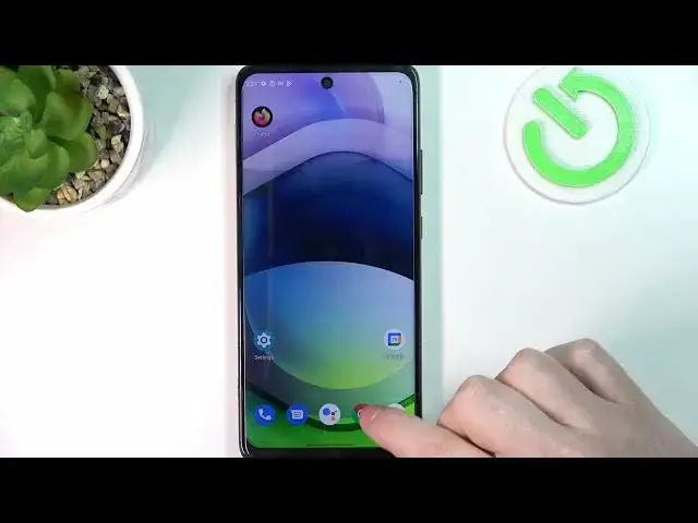 Video thumbnail for How to Fix Call of Duty no being Visible in Play Store of MOTOROLA One 5G Ace - Install Call of Duty