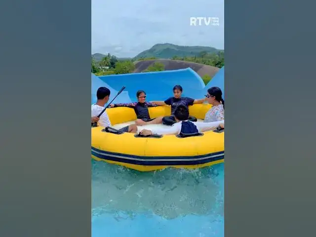 Video thumbnail for (Thailand) - 6 Person Water Slide at Splash Jungle Water Park #shorts #waterslide #travel