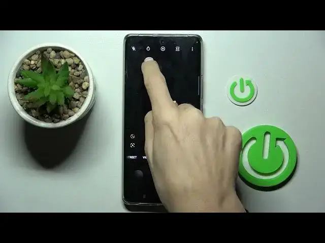 Video thumbnail for How to Activate and Use Camera Timer on Realme 10 Pro+