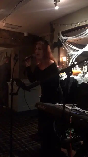 Video thumbnail for Crazy Little Thing Called Love