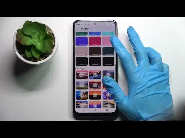 'Video thumbnail for How to Adjust Keyboard Theme in Motorola Moto G41 - Change Keyboard Theme'