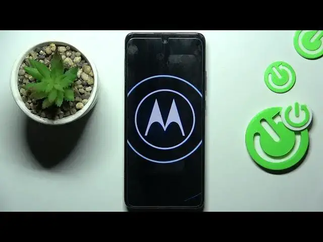 Video thumbnail for How to Reboot the System on the MOTOROLA One 5G Ace - Perform a Soft Reset