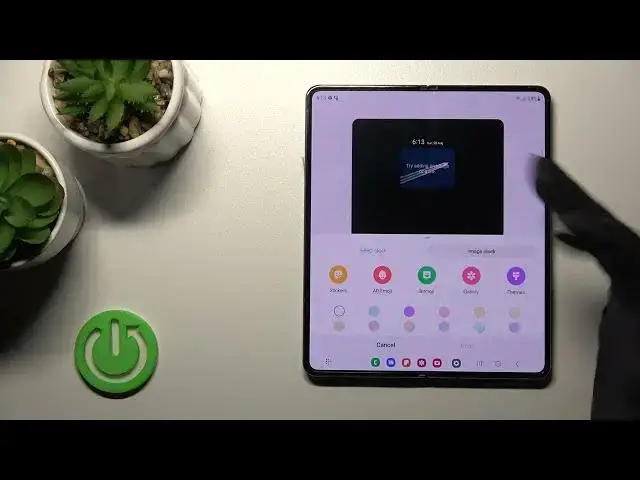'Video thumbnail for How to Customize Always on Display in SAMSUNG Galaxy Z Fold 4 – AOD Customization'