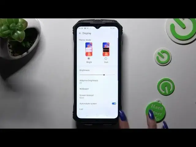 'Video thumbnail for How to Change Font Size on DOOGEE V MAX – Manage Text Size'