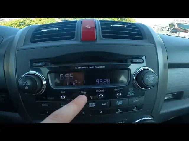 'Video thumbnail for How to Change Radio Frequency in Honda CR-V III ( 2006 – 2012 ) | Switch Between AM/FM'