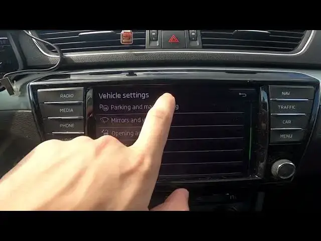 'Video thumbnail for How to Manage Central Locking in Skoda Superb III ( 2015 – Now ) - Manage Door Locks'