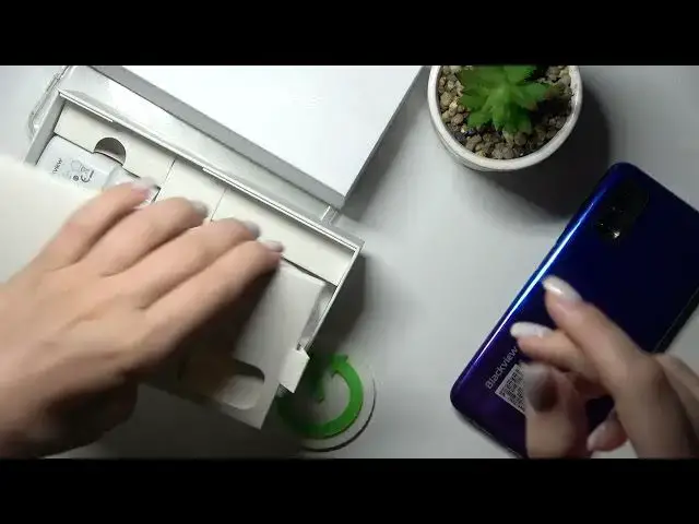 Video thumbnail for Blackview A90 - Does It Comes With Earbuds