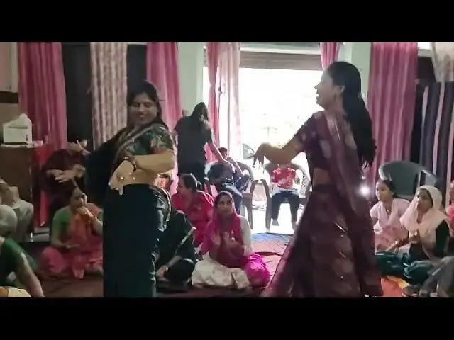 Video thumbnail for 💃💯स्पेशल डांस, मैया का भजन#happy_lokgeet #viral #डांस #bhajan #मईया