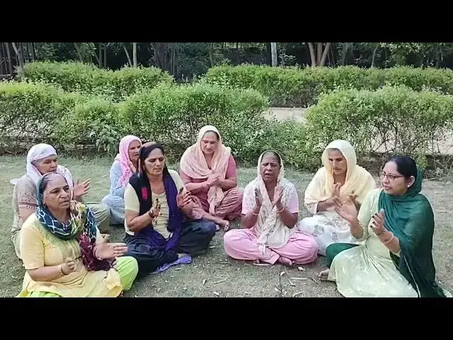 Video thumbnail for कृष्ण जी तेरे मै माला घालुगी KIRSHAN JI TERE MEI MALA GHALUNGI BY HAPPY SHARMA