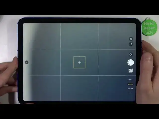 Video thumbnail for How to Enable the Camera Burst Shot Mode on the iPad 10th Generation (2022)