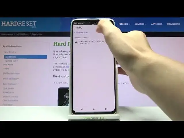 Video thumbnail for How to Clear Browsing Data in MOTOROLA Edge 20 Lite – Remove Browsing History