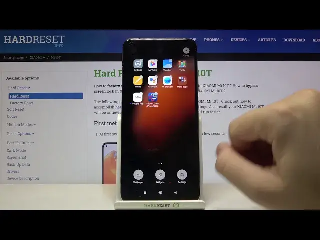 'Video thumbnail for How to Change Icon Size in Xiaomi Mi 10T – Make Icons Bigger or Smaller'