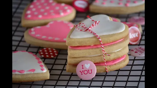 'Video thumbnail for Valentine's Day Cookies Tutorial | How Decorate Valentine's Day Cookies | SyS'