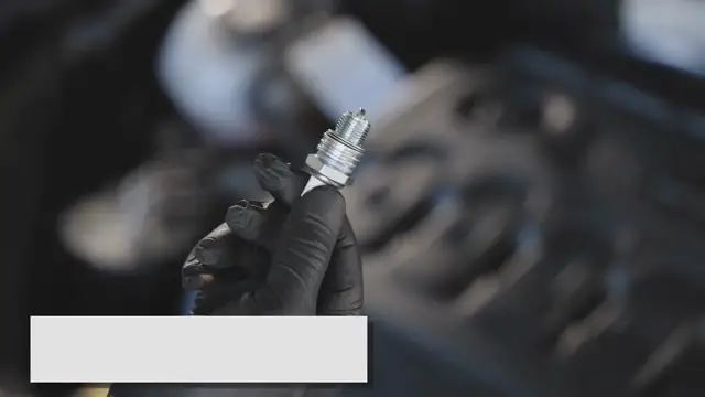 Video thumbnail for Dealing with a Broken Spark Plug: A Comprehensive Guide