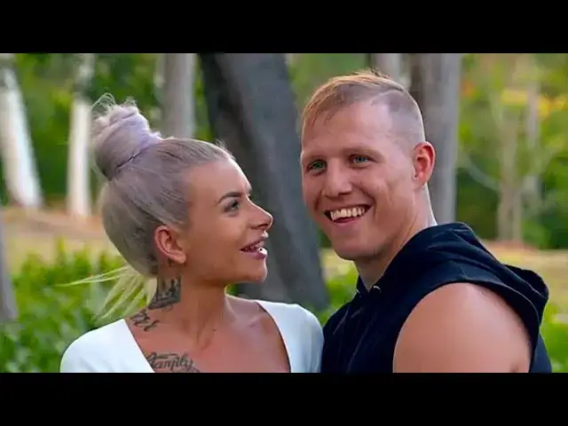 Video thumbnail for Mom attends son's wedding, realizes bride is her daughter