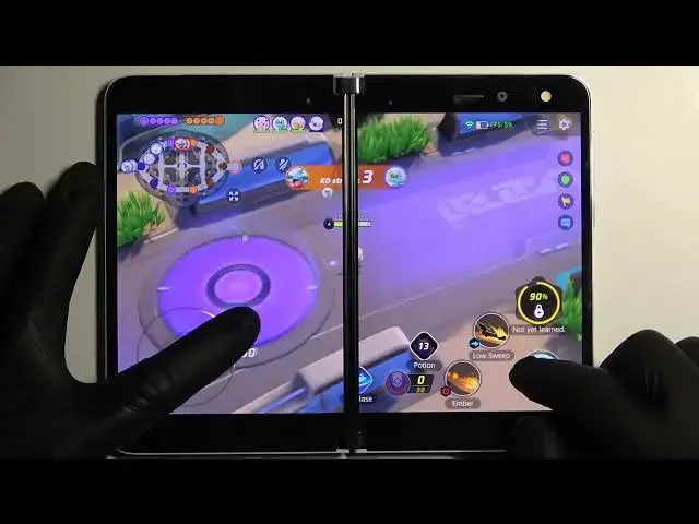 Video thumbnail for Gameplay of Pokémon Unite on Microsoft Surface Duo – Efficiency Test