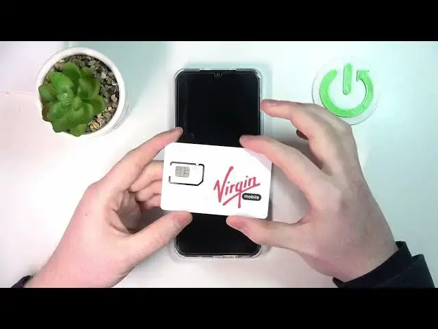'Video thumbnail for How Big is Huawei Nova Y61 - Hand Size Comparison'