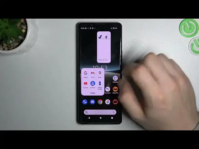 Video thumbnail for How to Rearrange Home & Lock Screen on SONY Xperia 5 IV? - Change Wallpaper