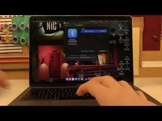 Video thumbnail for Jabra Elite 85t - How To Pair With MacBook