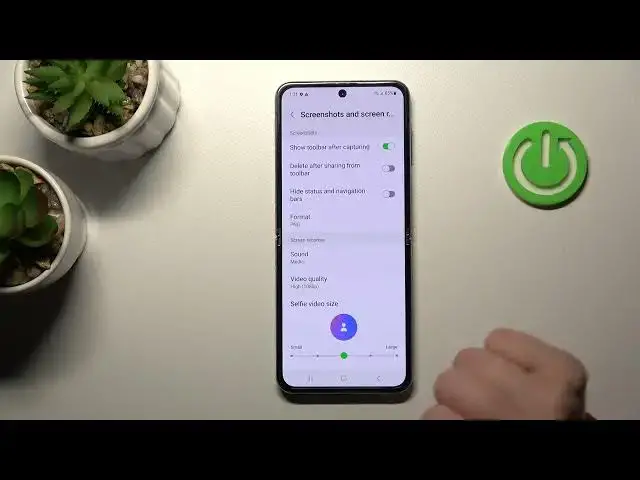 'Video thumbnail for How to Change Screenshot Format on Samsung Galaxy Z Flip4 - Set Up Screenshot Format'