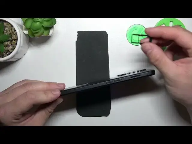 Video thumbnail for Does OPPO A1 have an SD Card Slot? - Expand Storage Options