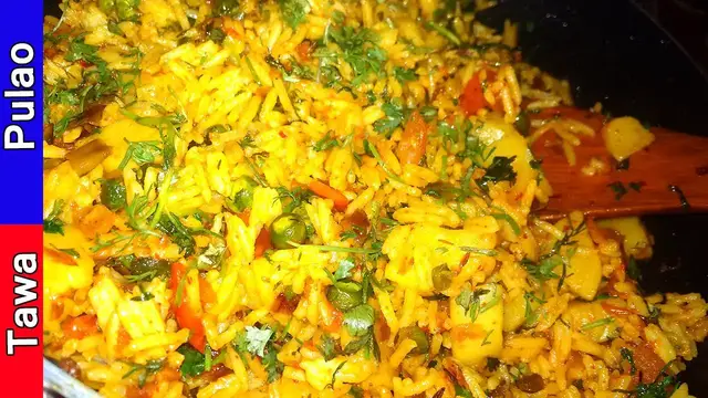 Video thumbnail for Tawa Pulao / How to Make Tawa Pulao Recipe in hindi / Tawa Pulav recipe