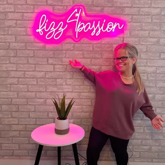 'Video thumbnail for '7 Little Johnstons': Anna Johnston Flaunts Pricey Purchase'