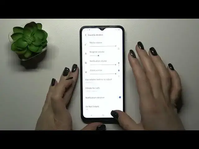 'Video thumbnail for How to Adjust Ringtone Volume on VIVO Y22S'