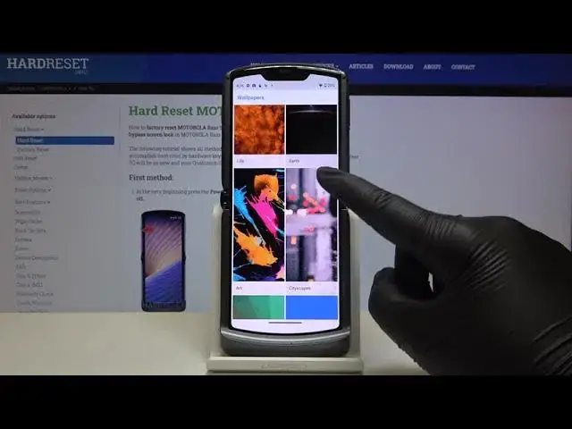 Video thumbnail for How to Change Wallpaper in MOTOROLA Razr 5G – Find Wallpaper Section
