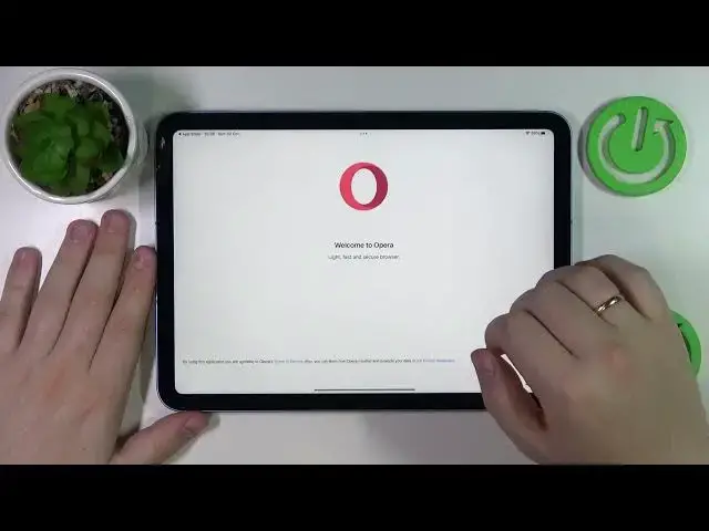 Video thumbnail for How to Download and Install the Opera Browser on the iPad 10th Gen (2022)