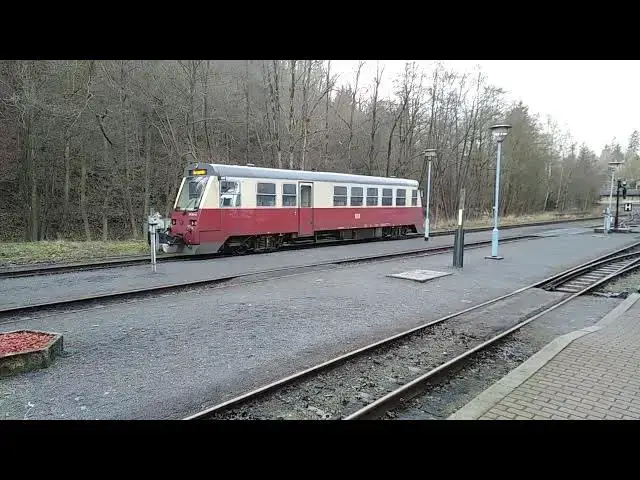 Video thumbnail for Harzer Schmalspurbahn - Dieseltriebwagen von Alexisbad nach Harzgerode