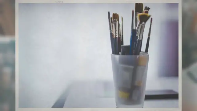 Video thumbnail for Why Is Oil Paint Toxic?