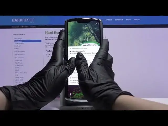 Video thumbnail for How to Set Up Face Unlock on Motorola RAZR 5G – Add Face Recognition Method