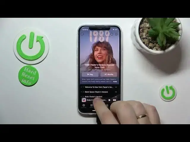 'Video thumbnail for What Does the Star Mean on Apple Music?'