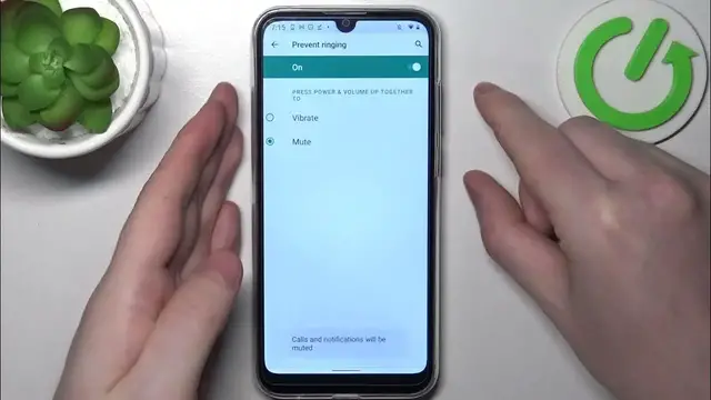 Video thumbnail for Motorola Moto E6i – Gestures & Motions Tutorial