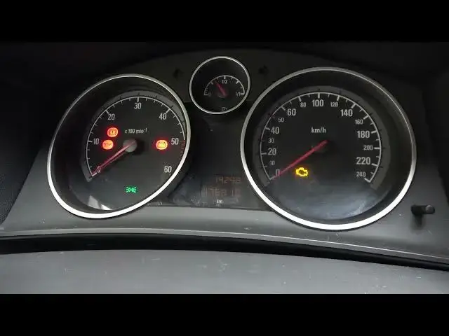 Video thumbnail for How to Change Speedometer and Radio Display Brightness in Opel Astra H GTC (2004 - 2014)