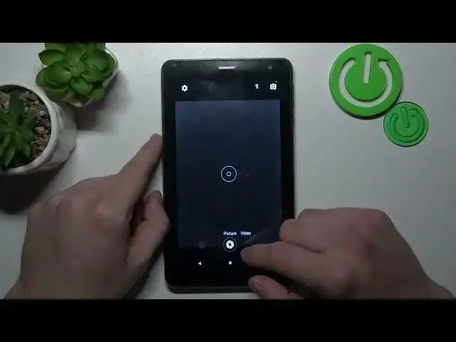 Video thumbnail for Does NAVITEL T787 have Slow Motion - Camera Slow Motion Effect