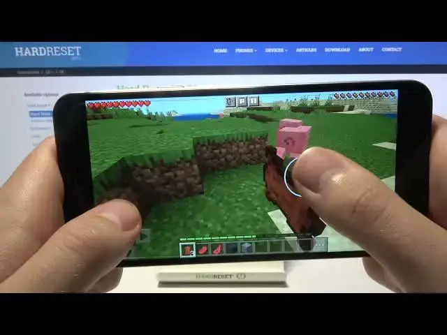 Video thumbnail for How Minecraft Performs on LG Q6 – Minecraft Gameplay