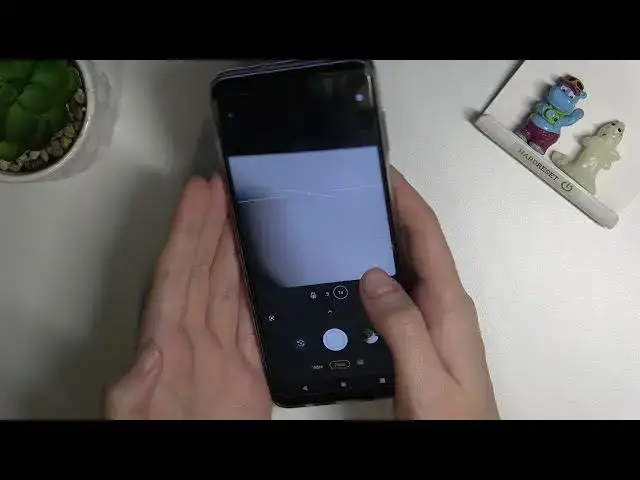 Video thumbnail for How to Turn On Camera Leveller on MOTOROLA Moto G100 – Turn Off Camera Leveller