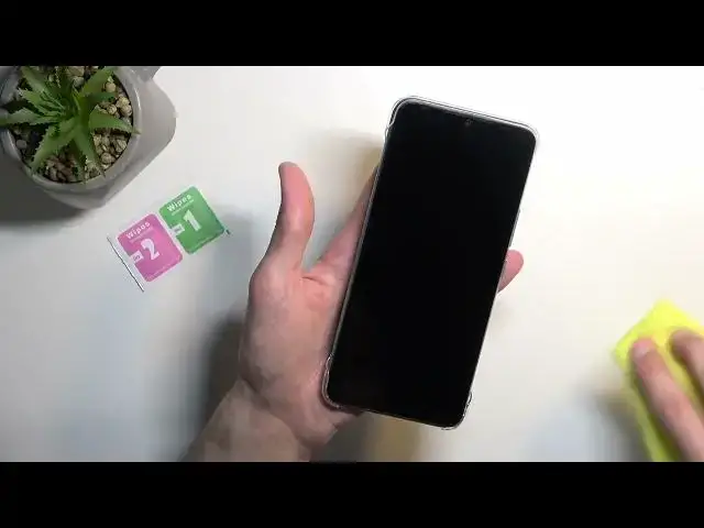 Video thumbnail for Pro Tips for Installing a Tempered Glass Screen Protector on Your INFINIX Hot 20i